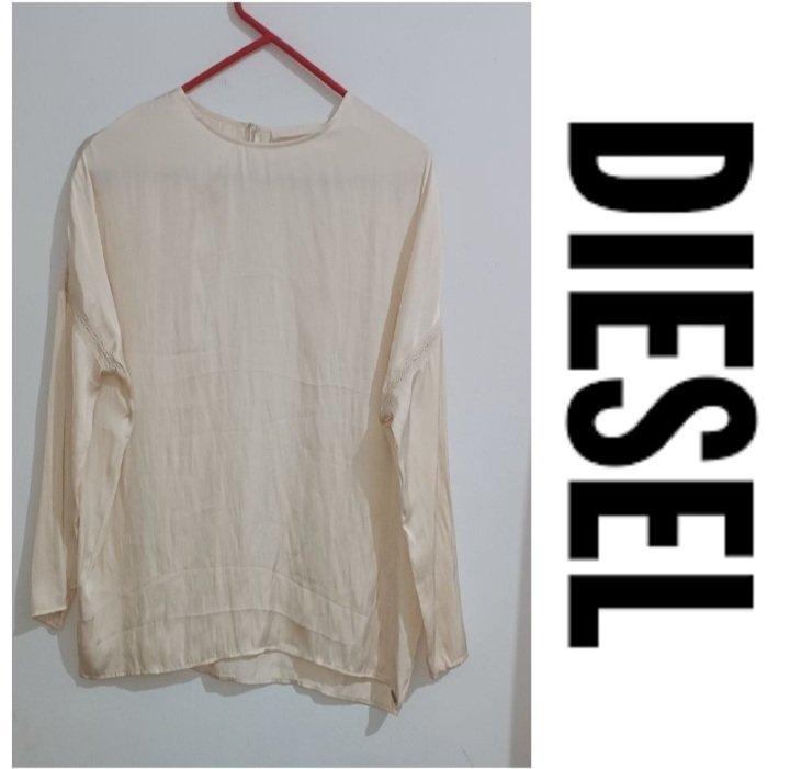 Une chemise 💯  satin de soie de la marque DIESEL 