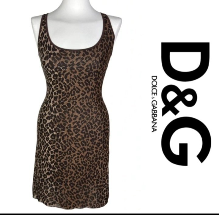 Une robe à imprimé léopard AUTHENTIQUE de la marque DOLCE & GABBANA 