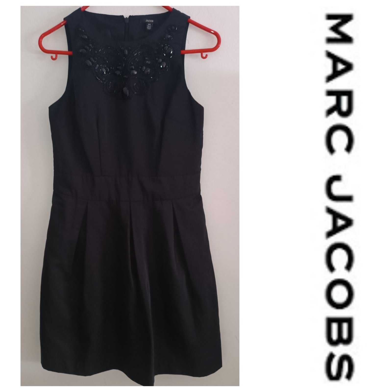 Une robe très chic AUTHENTIQUE de la marque JACOBS "PROMO 