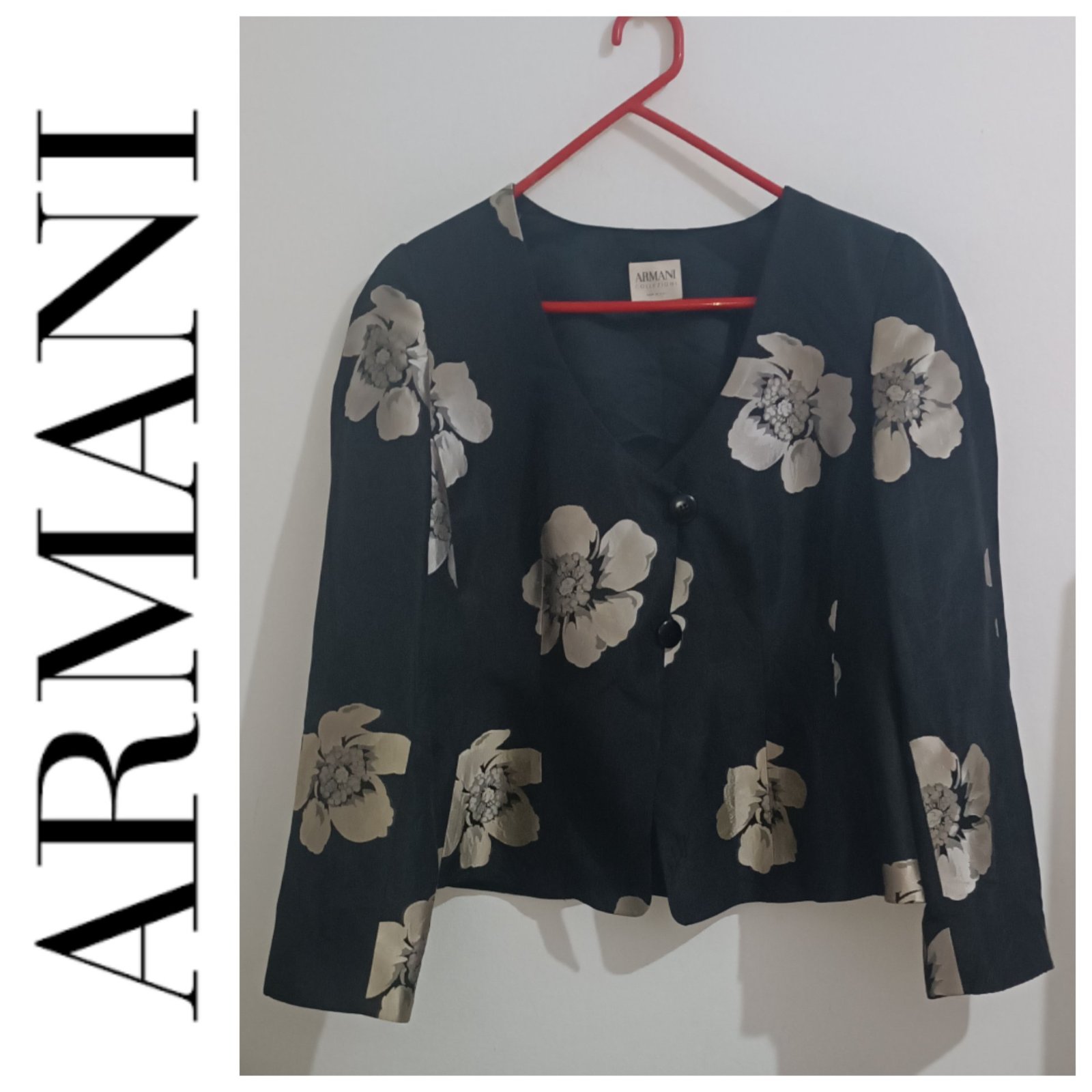 Une veste stylée rare collection AUTHENTIQUE de la marque ARMANI 