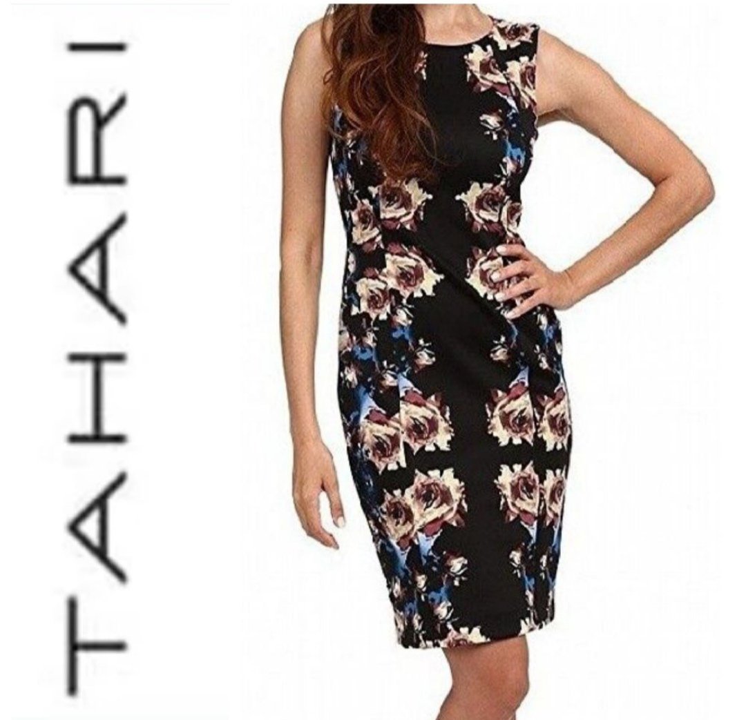Une robe de la marque TAHARI 