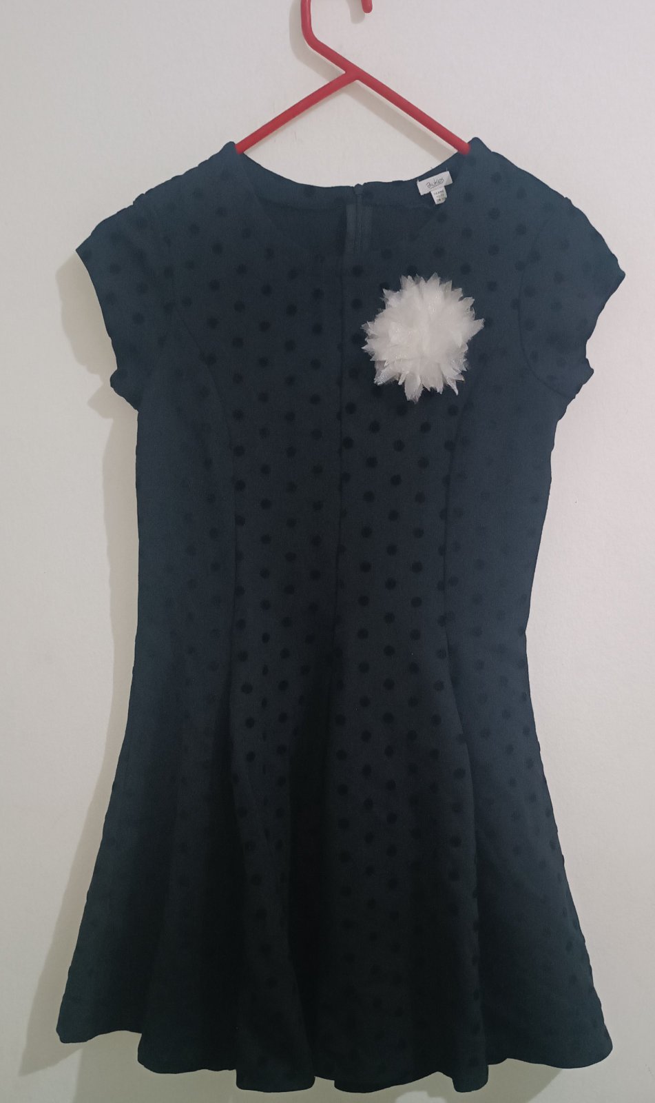 Une jolie robe de la marque BWKIDS 