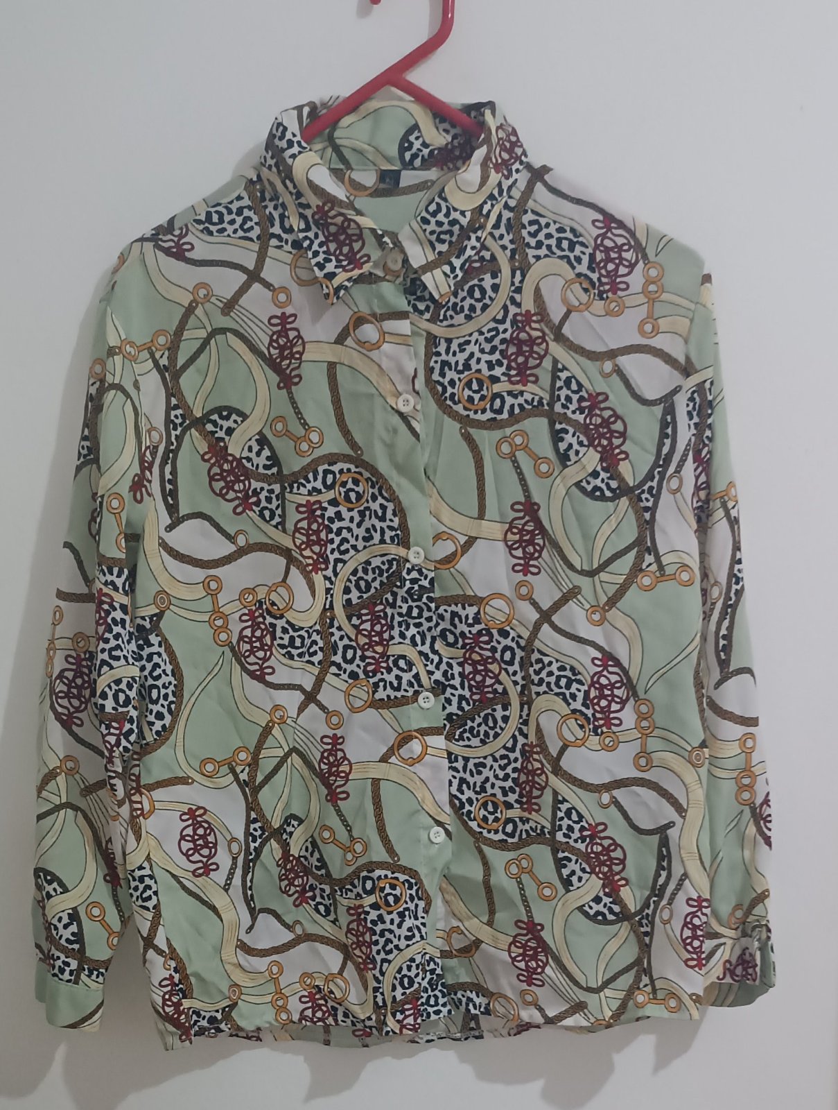 Une chemise stylée 