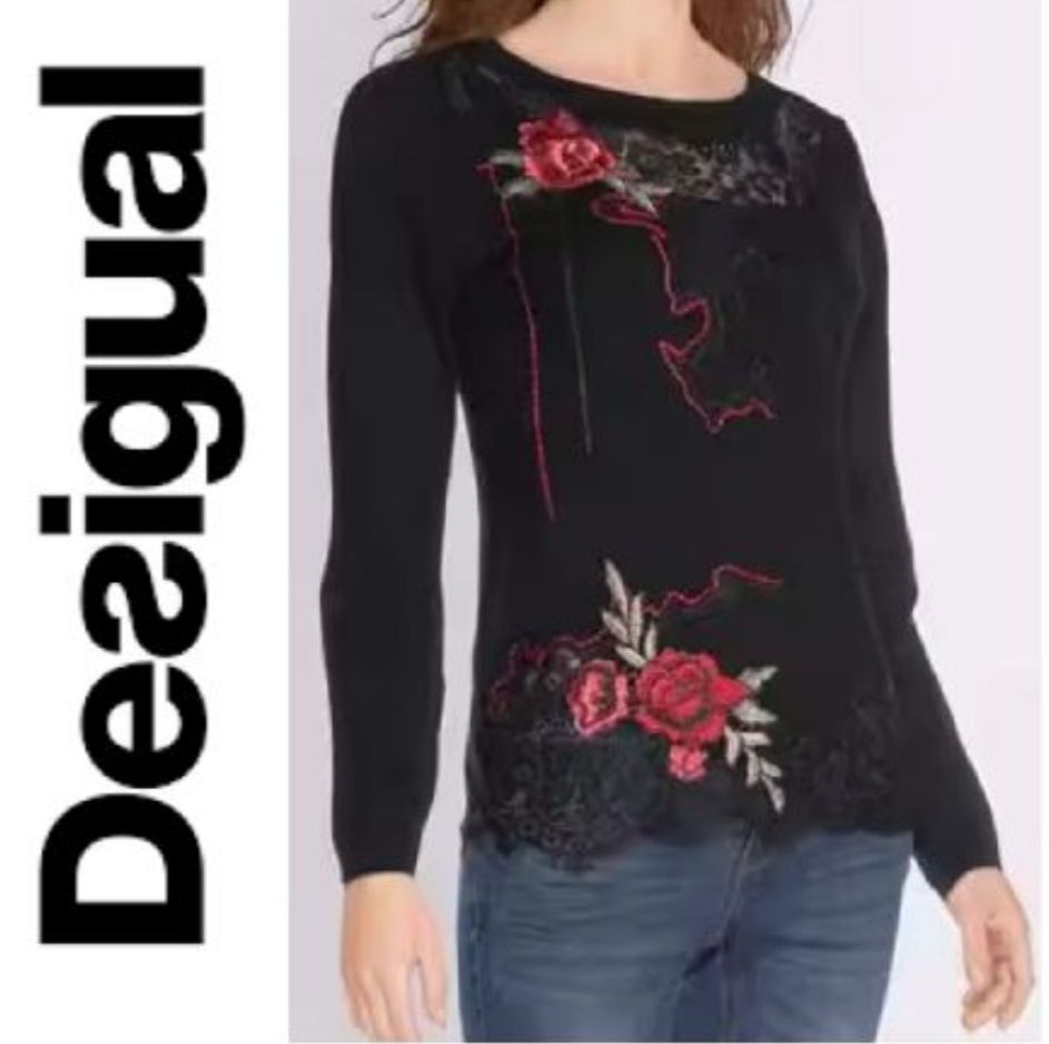 Un joli pull en laine de la marque DESIGUAL 