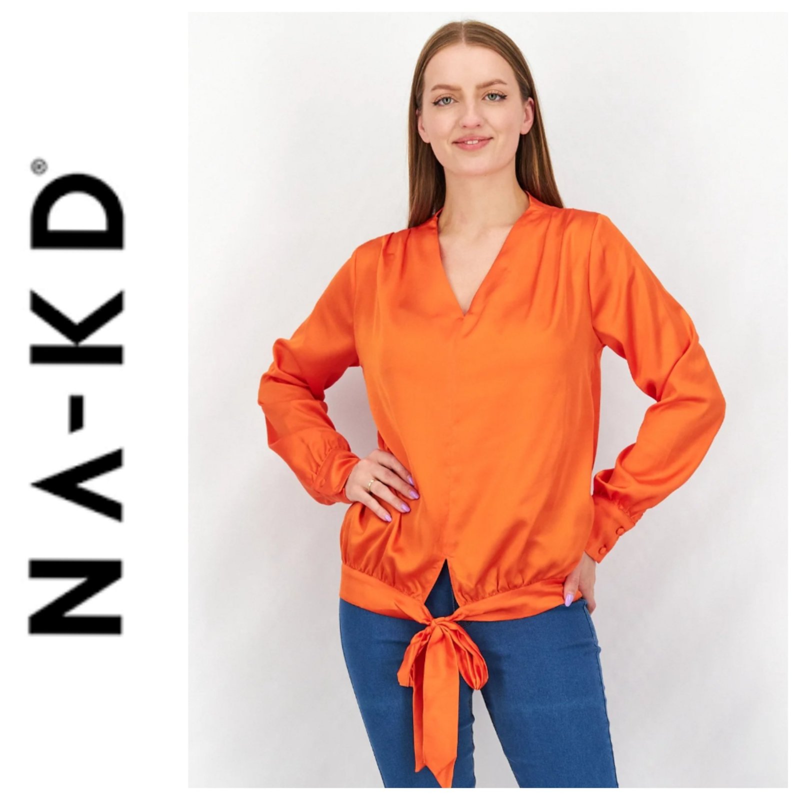 Une chemise satinée de la marque NA KD 