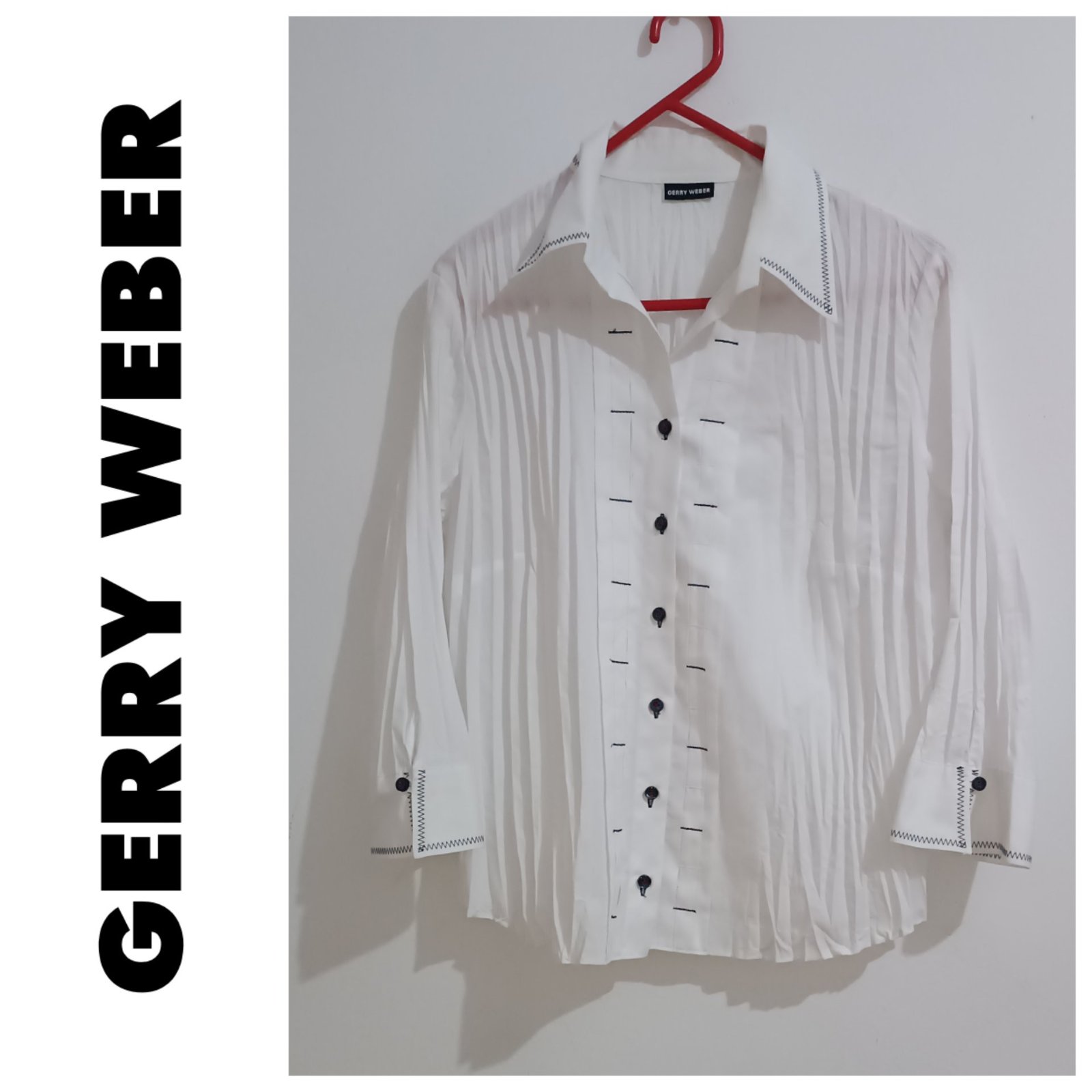 Une chemise de la marque GERRY WEBER 