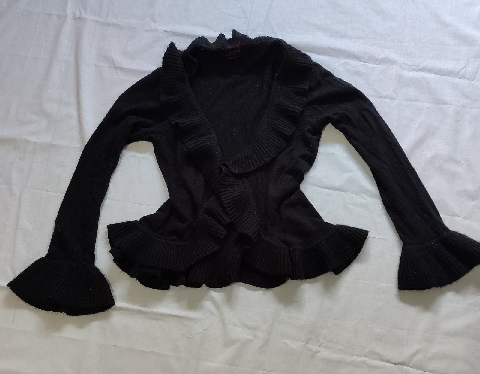 Joli Cardigan noir taille unique ama tji M/L