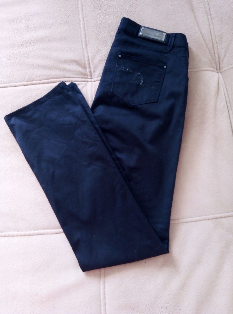 Jean noir Zara pour femme 