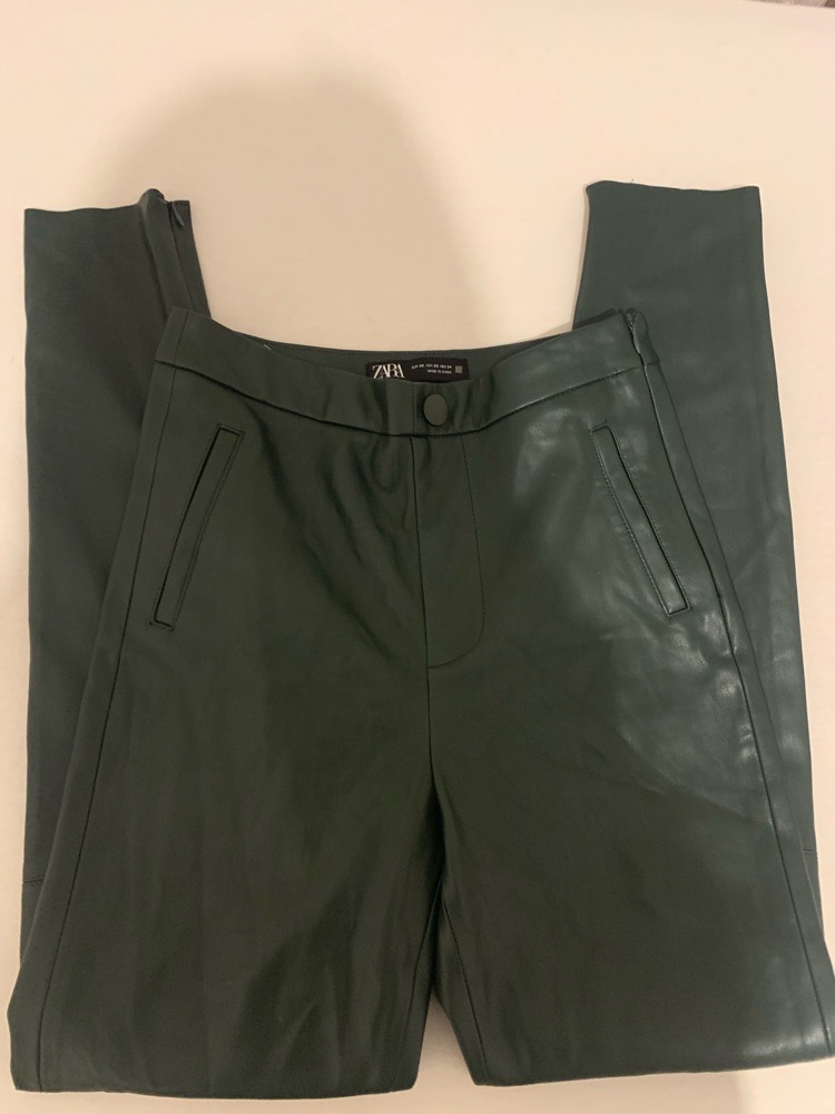 Pantalon en simili cuir