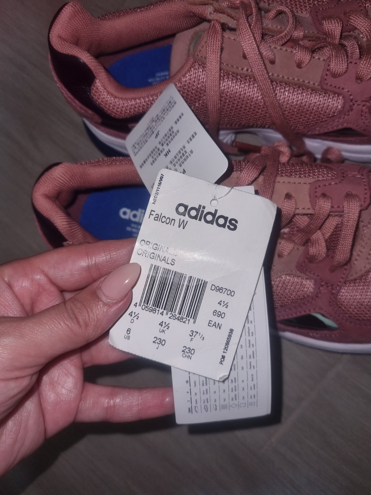 Adidas rosé 