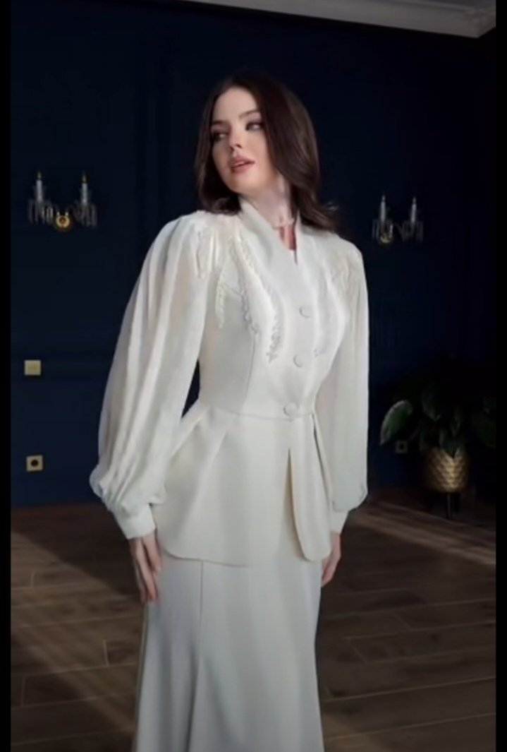 Robe blanc casse tlabis S