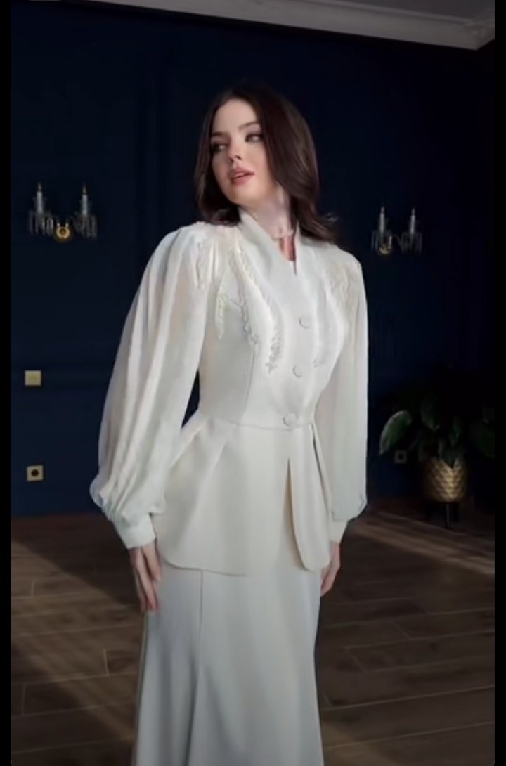 ✨ Ensemble blanc cassé chic et élégant, idéal pour soutenance, fiançailles, ketben zdek... Tlabis taille S/M