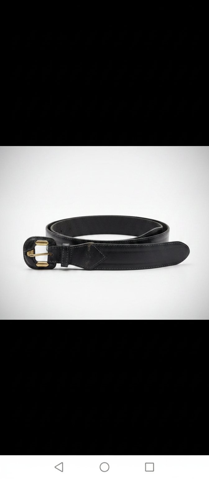 Ceinture noire chic et très élégante 🖤✨ parfaite avec toutes les tenues, touche classe assurée 🤍