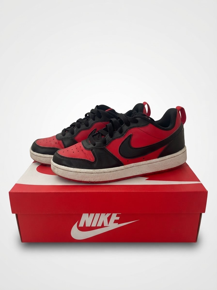 Chaussures, Nike, noir et rouge