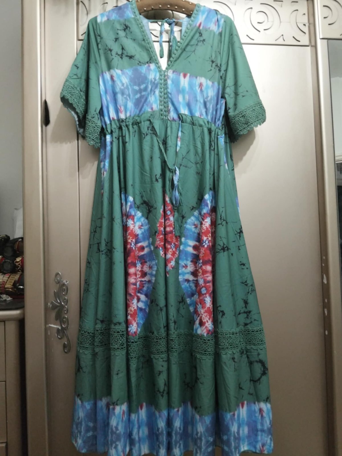 Robe tfata9 9mech bered kima satin