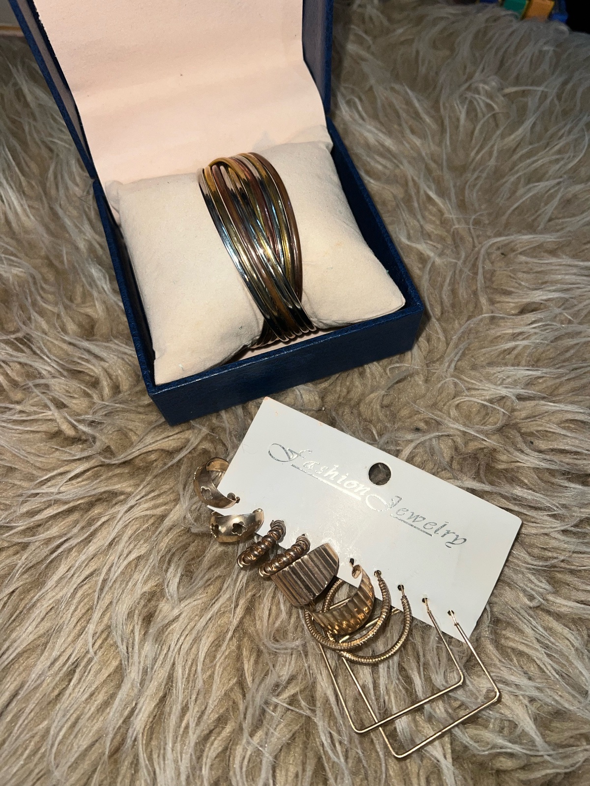 Promo 🎊m3a lboucles andkk bracelet cd 🥹🎊💗💗