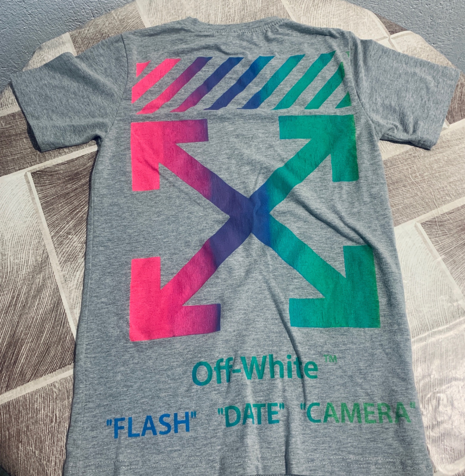 T-shirt off white(XS)🔥