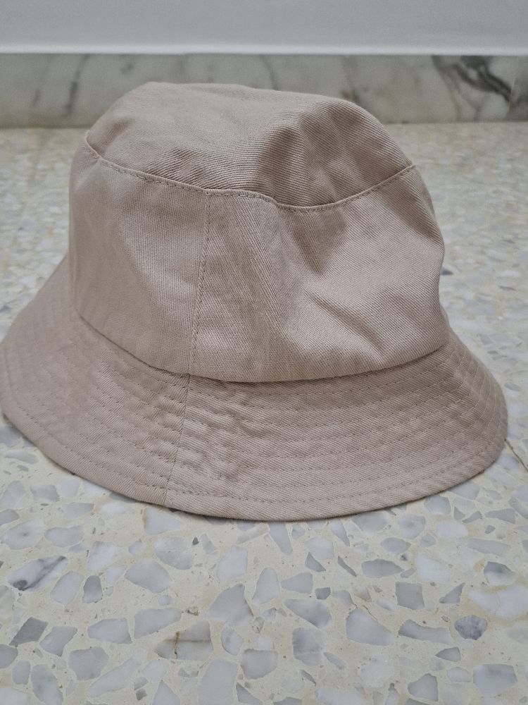 Chapeau