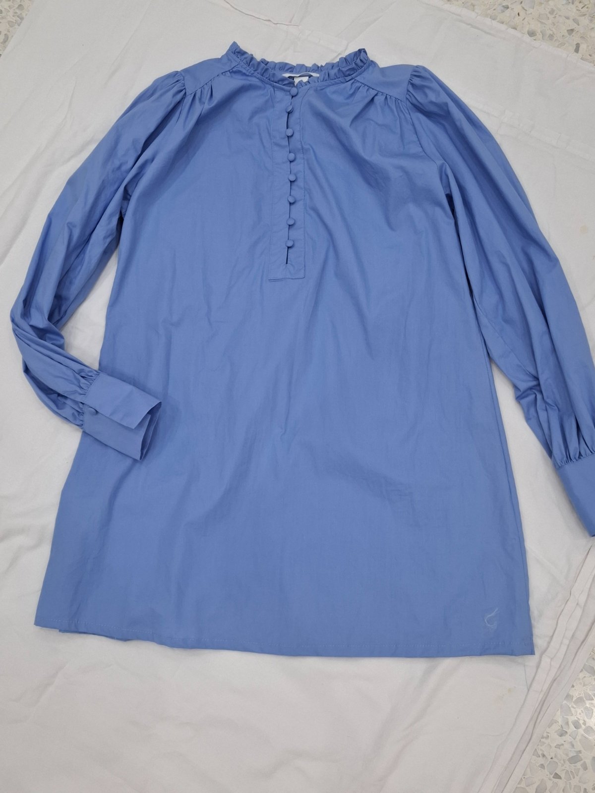 Chemise