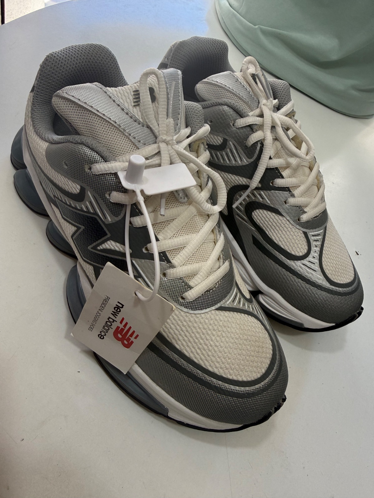 New balance 2000 