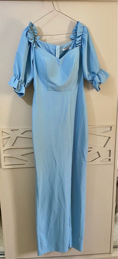 Robe bleu ciel 