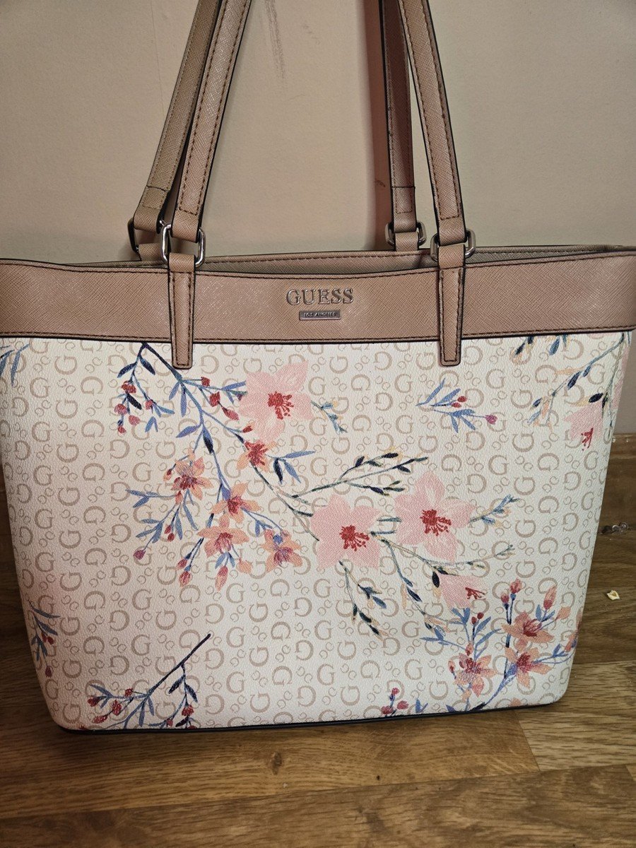 Sac guess authentique neuf