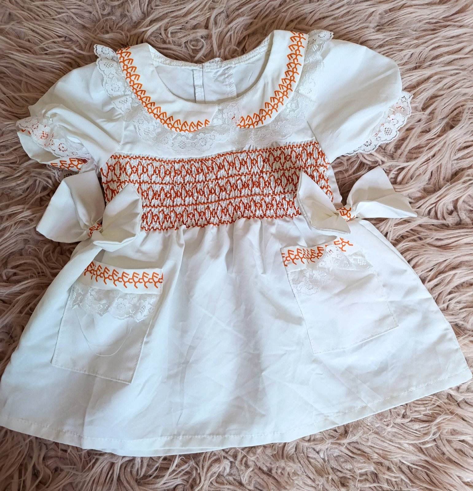 Robe bébé 9/12 mois