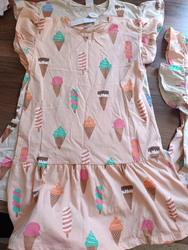 Lot 2 robes lindex 