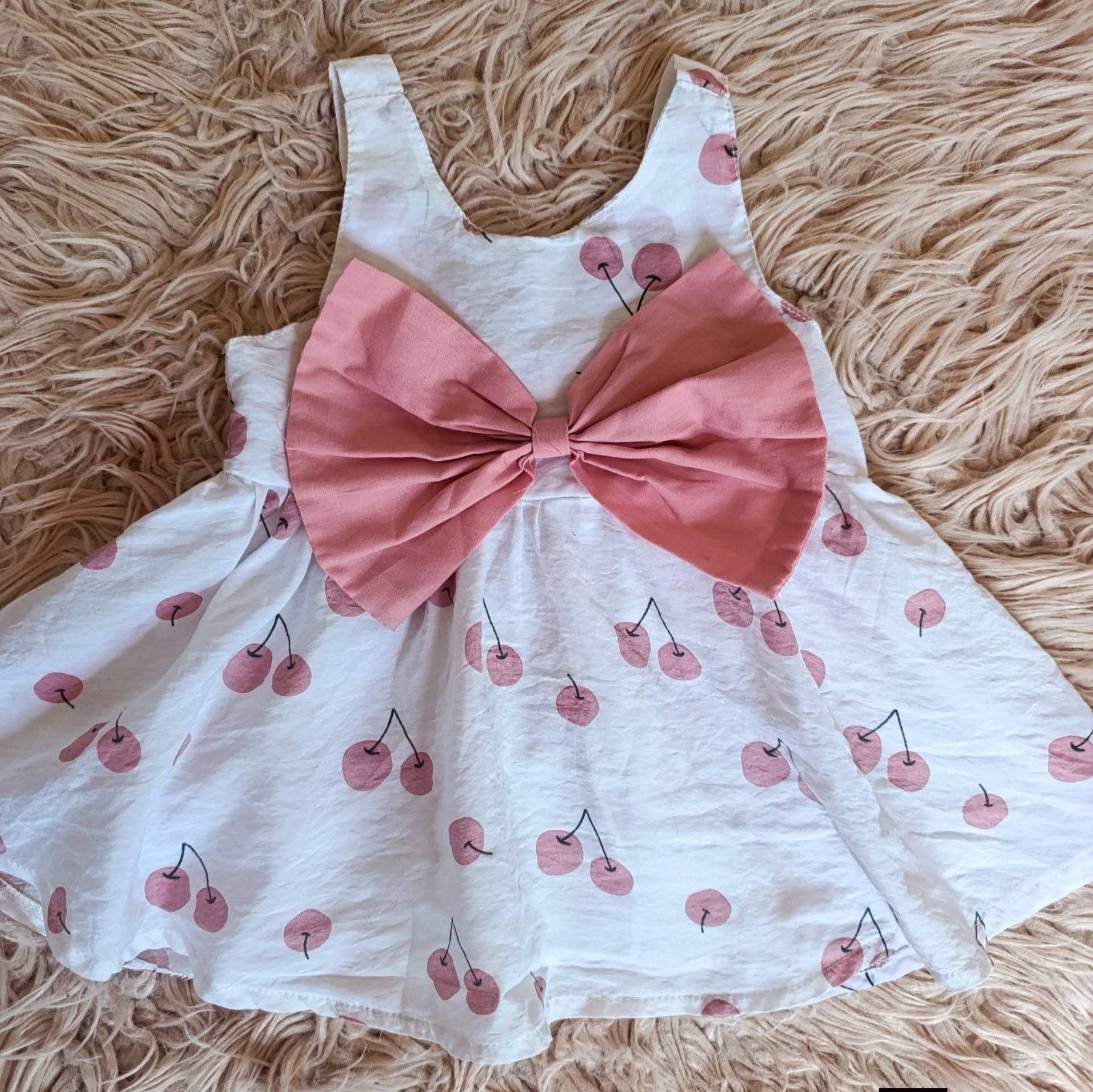 Robe 9/12 mois