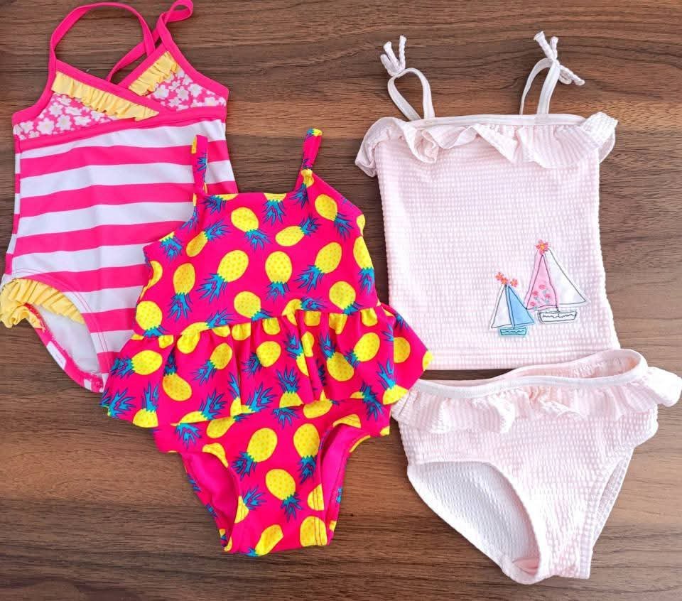 Lot 3 maillot 3/6 mois