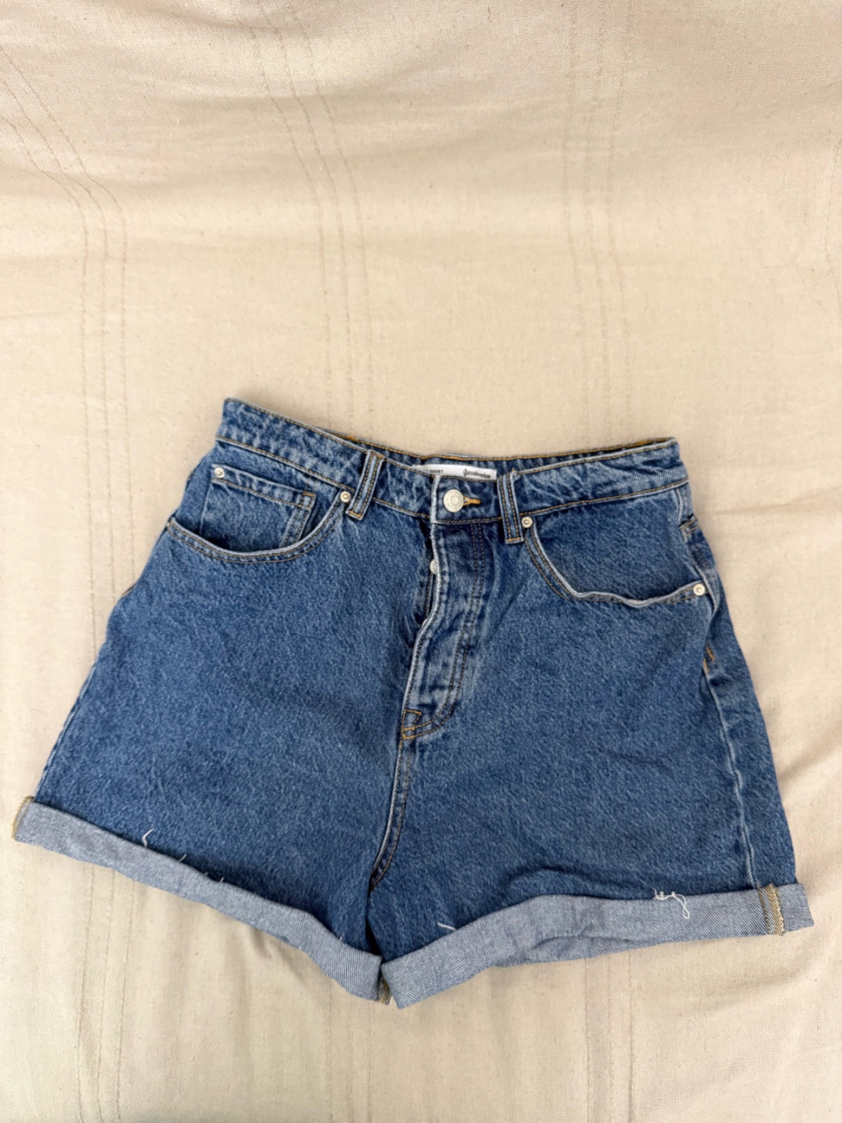 Short jean