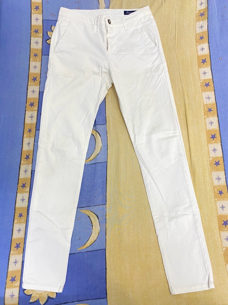 Pantalon exist