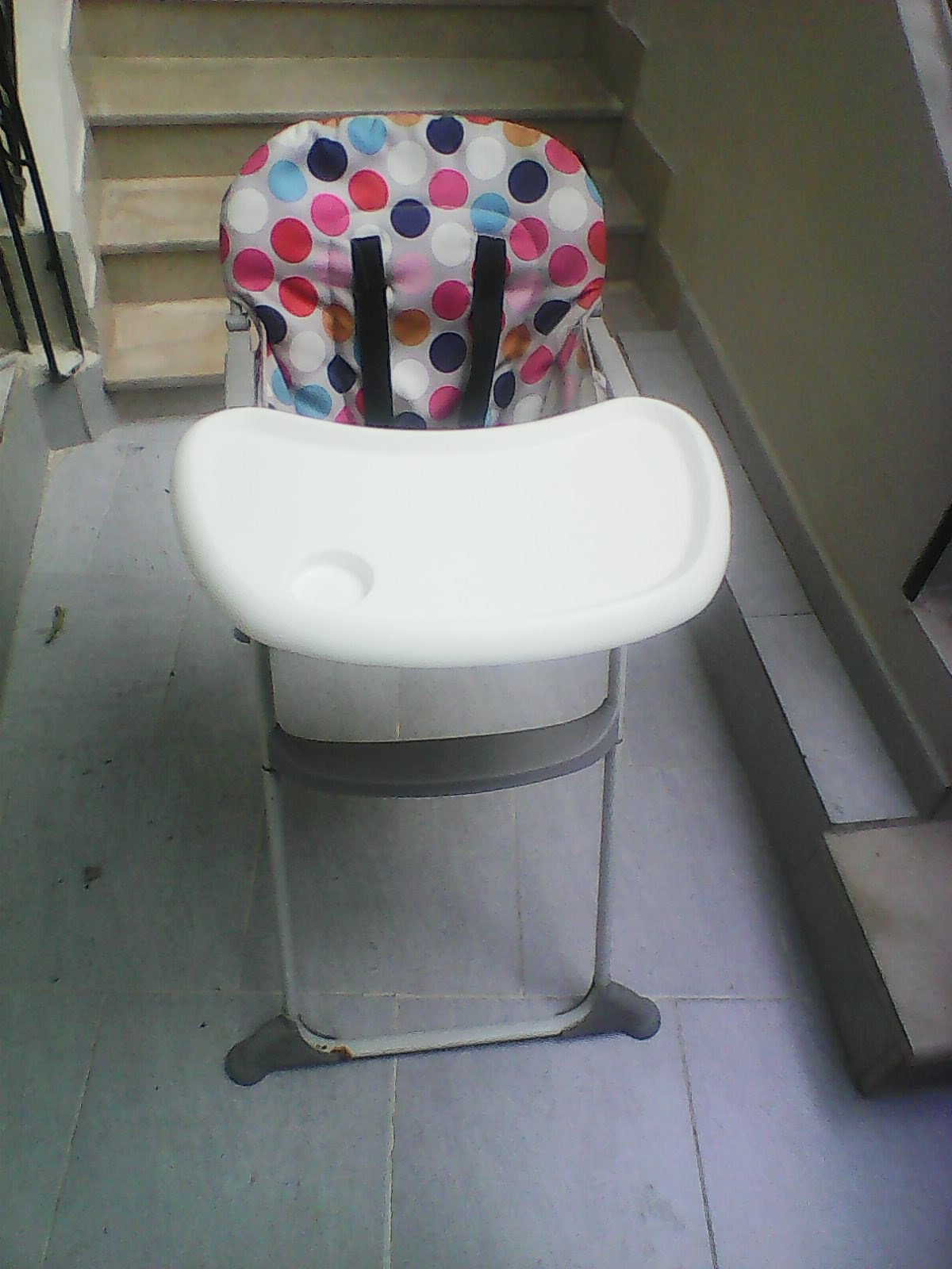 Une chaise haute