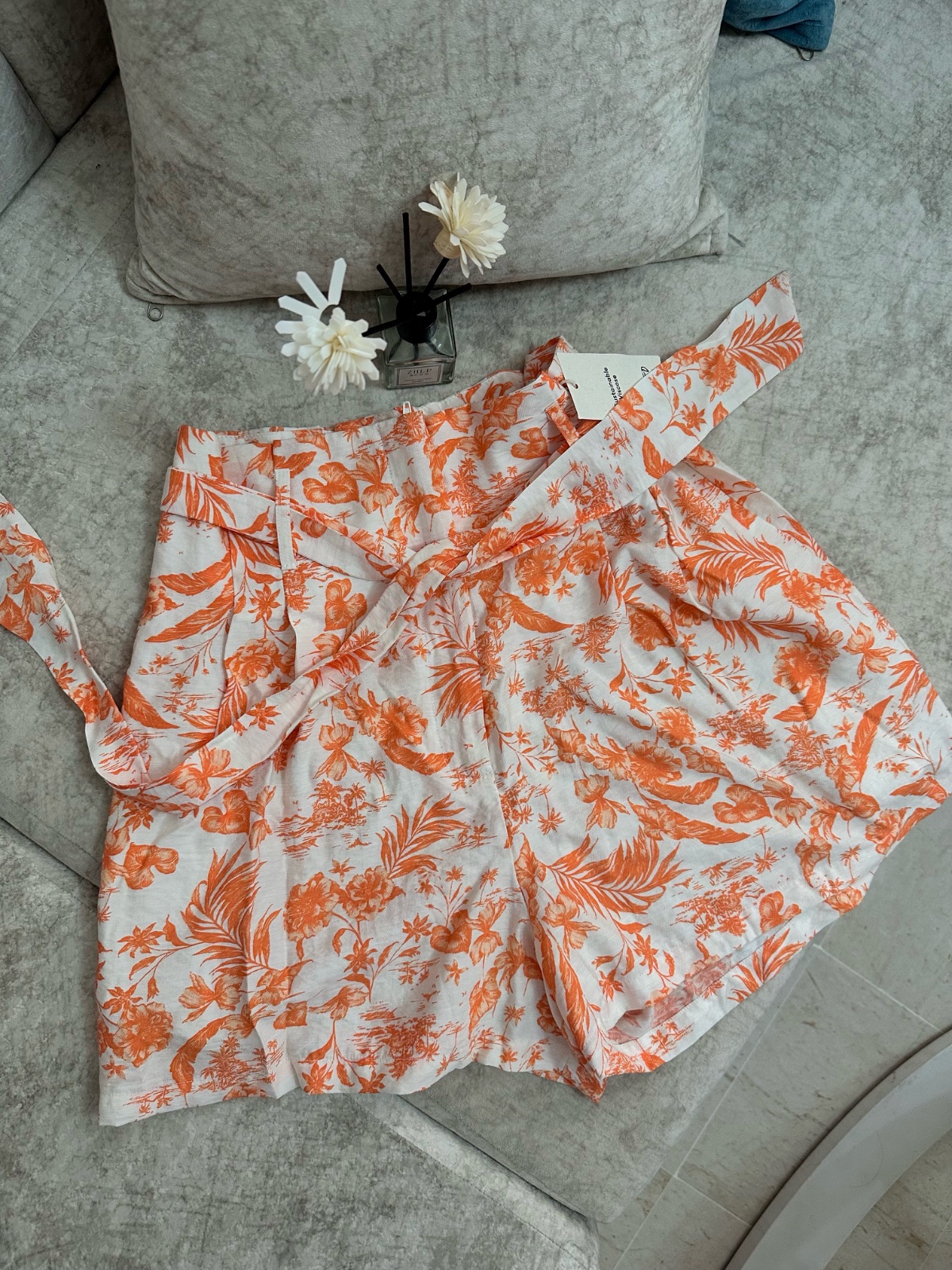 Short Mango floral orange 