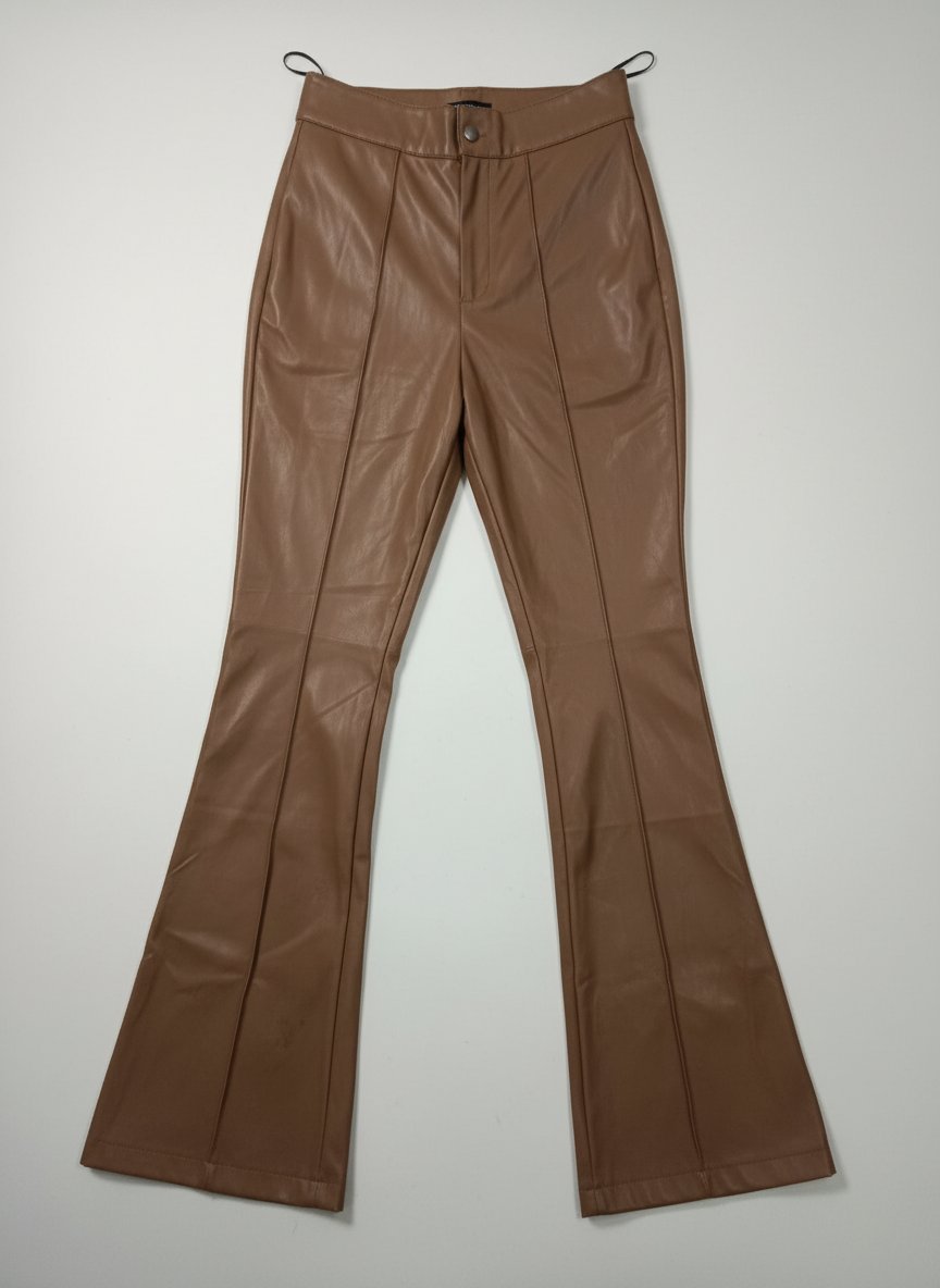 Pantalon pat d'éléphant en cuir 