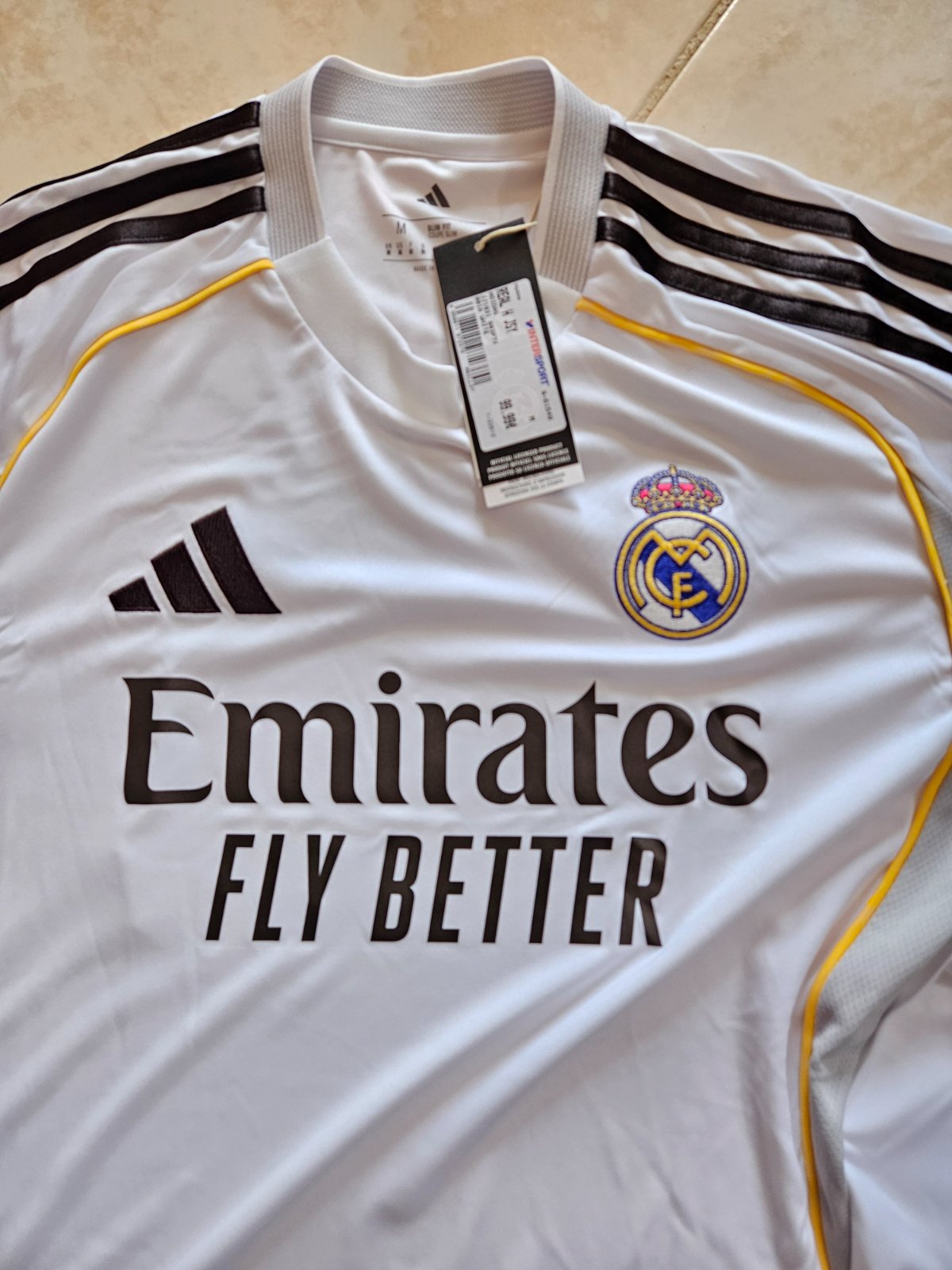 Maillot Domicile Real Madrir 2025 2026