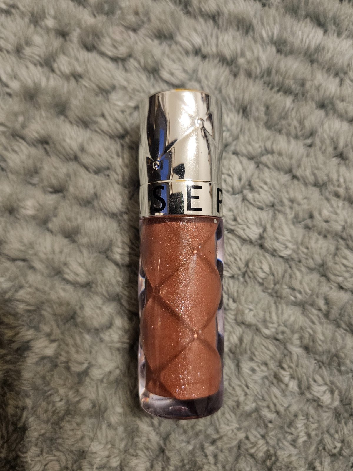 Sephora outrageous plump effect