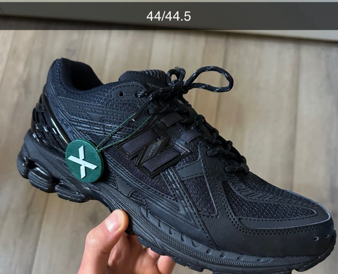 Basket New Balance 1906 triple Black Homme