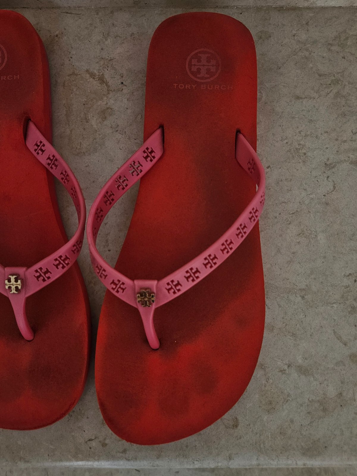 Tongue tory burch