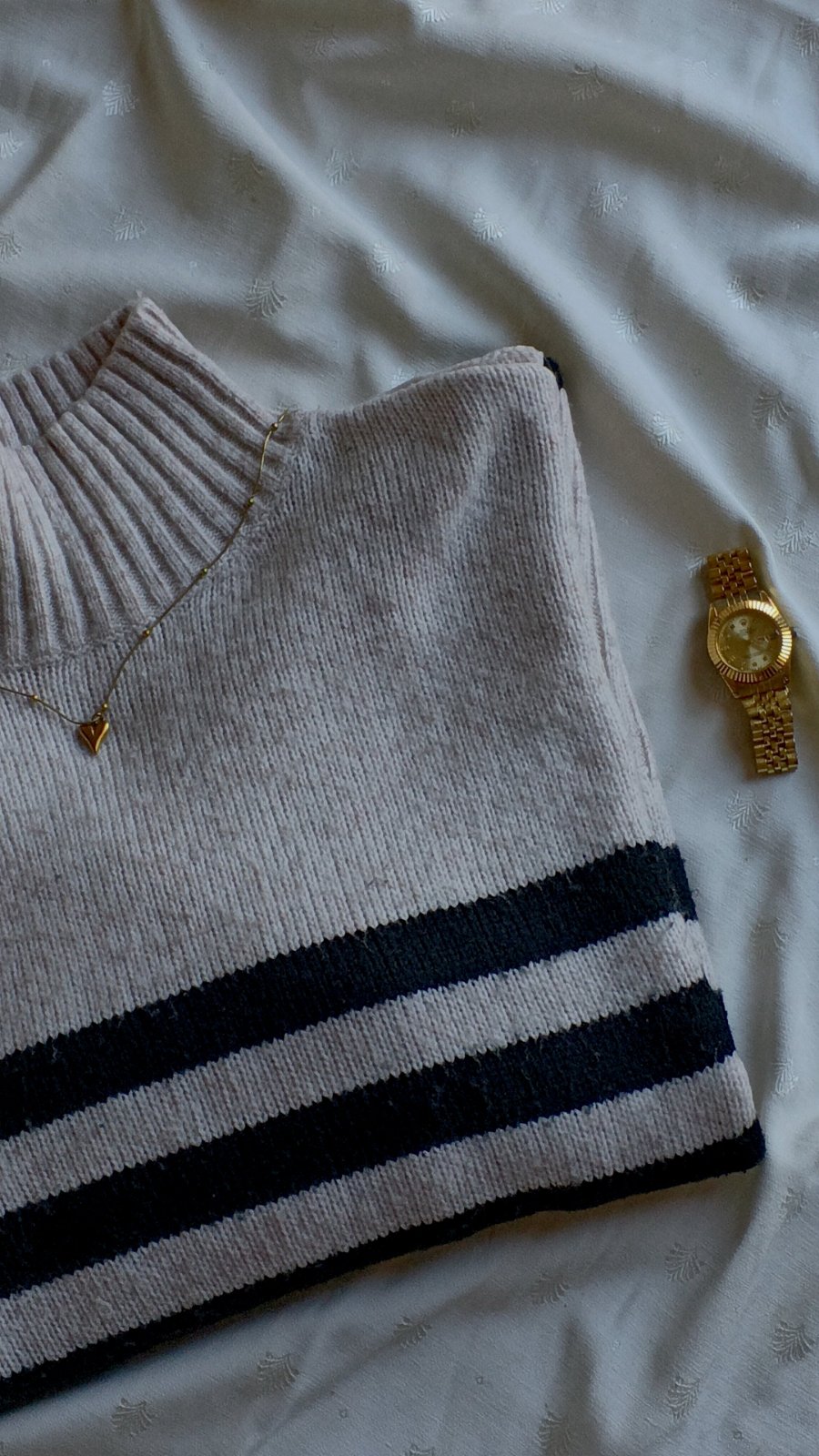Pull rayé beige et noir - George (style marin)