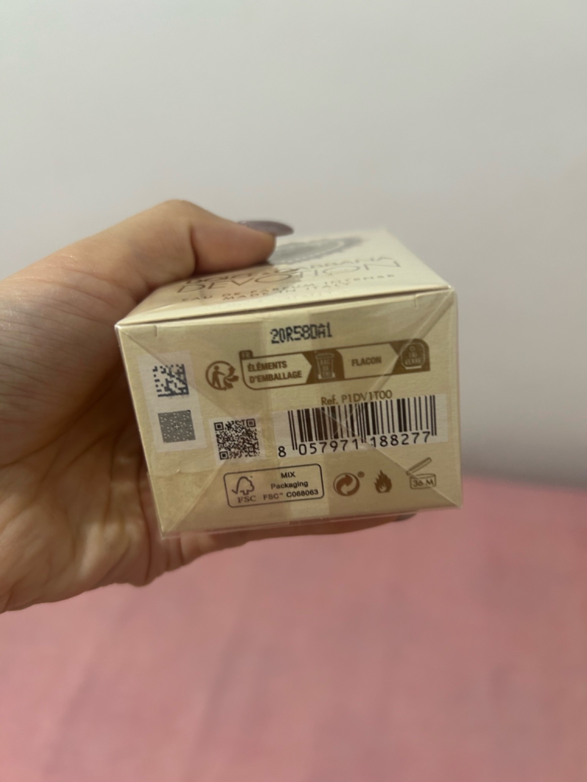 Parfum originale cachte