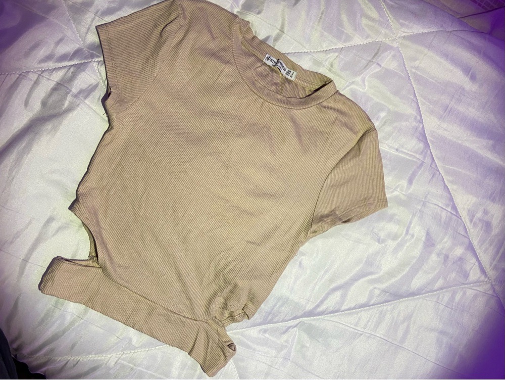 crop top beige