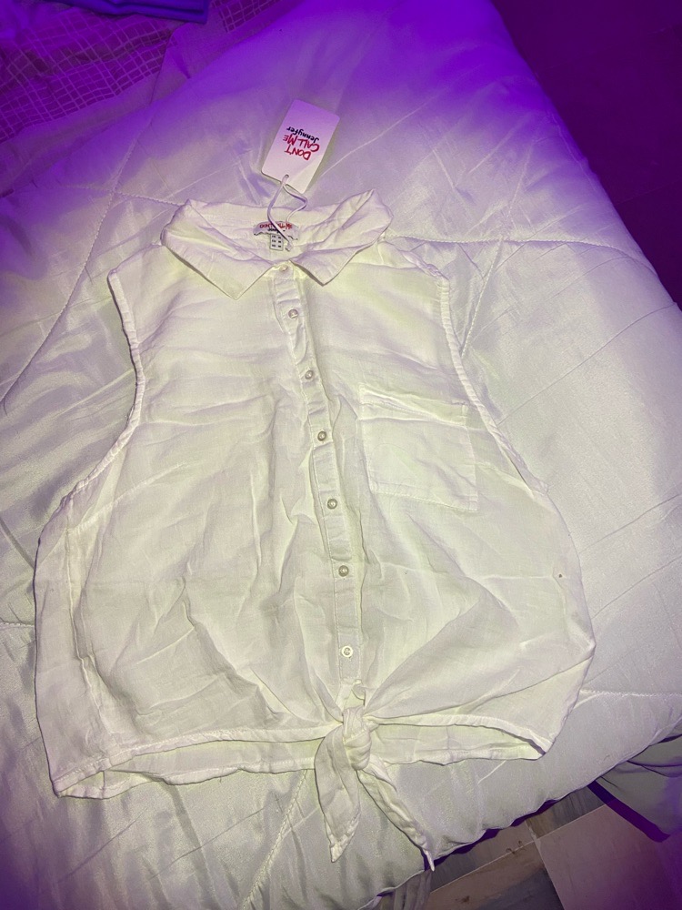 chemise blanche sans manches 