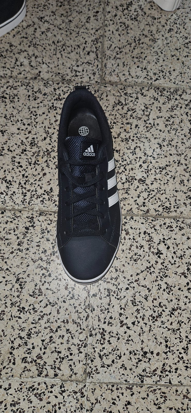 Basket adidas