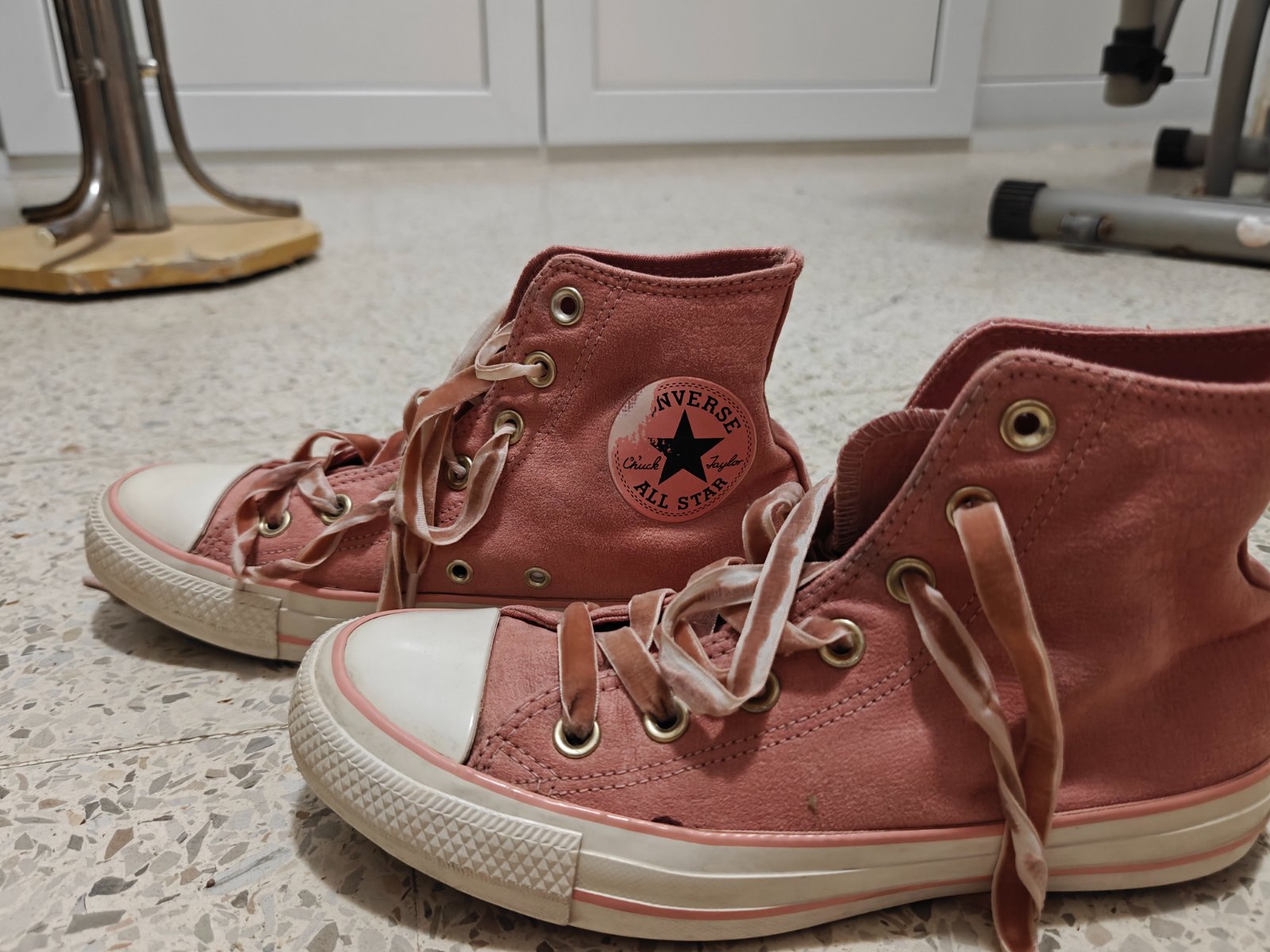 Converse 