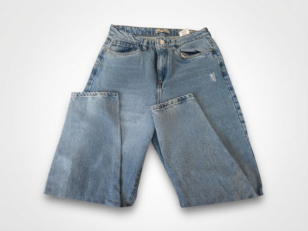 Jeans 100% cotton jamais porté