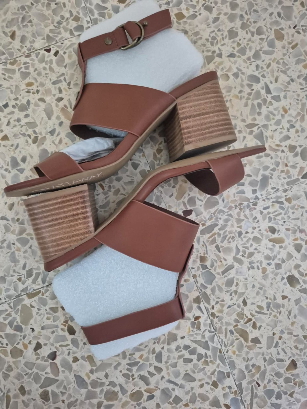 Sandales