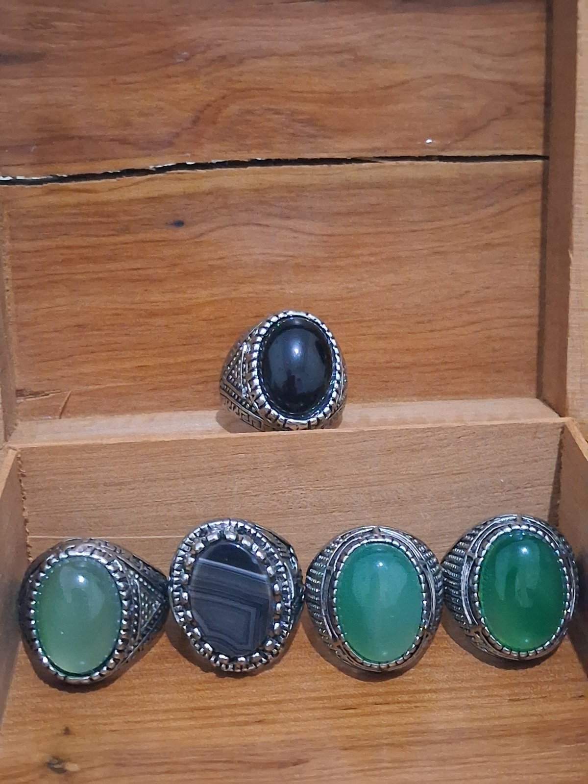 Bagues de style chevalière pour homme ornées de pierres cabochons de type onyx noir, agate ou agate verte)