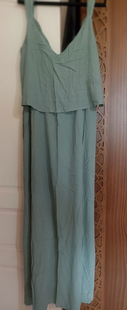 Robe longue couleur vert d'eau 