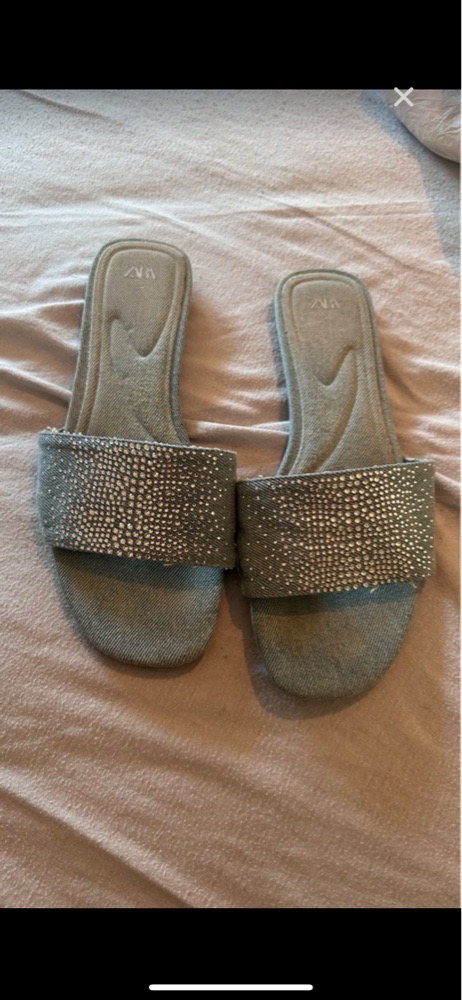 Zara jeans